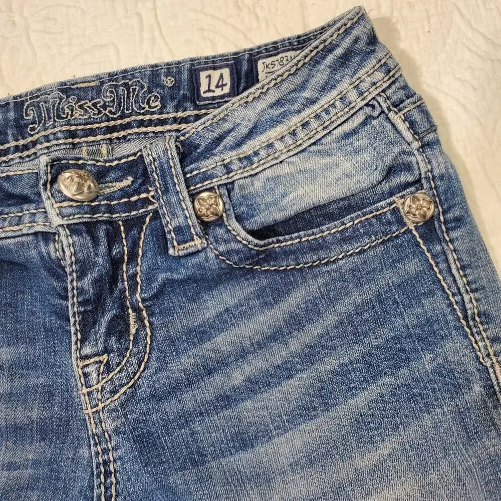 Miss me Bermuda shorts 14